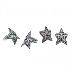 SMALL DEPP STAR RING WITH NATURAL STONES - EMERALD