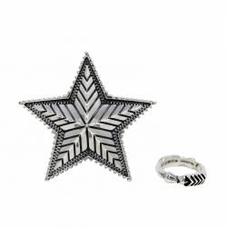 BIG DEPP STAR PENDANT WITH ARROW SPRING