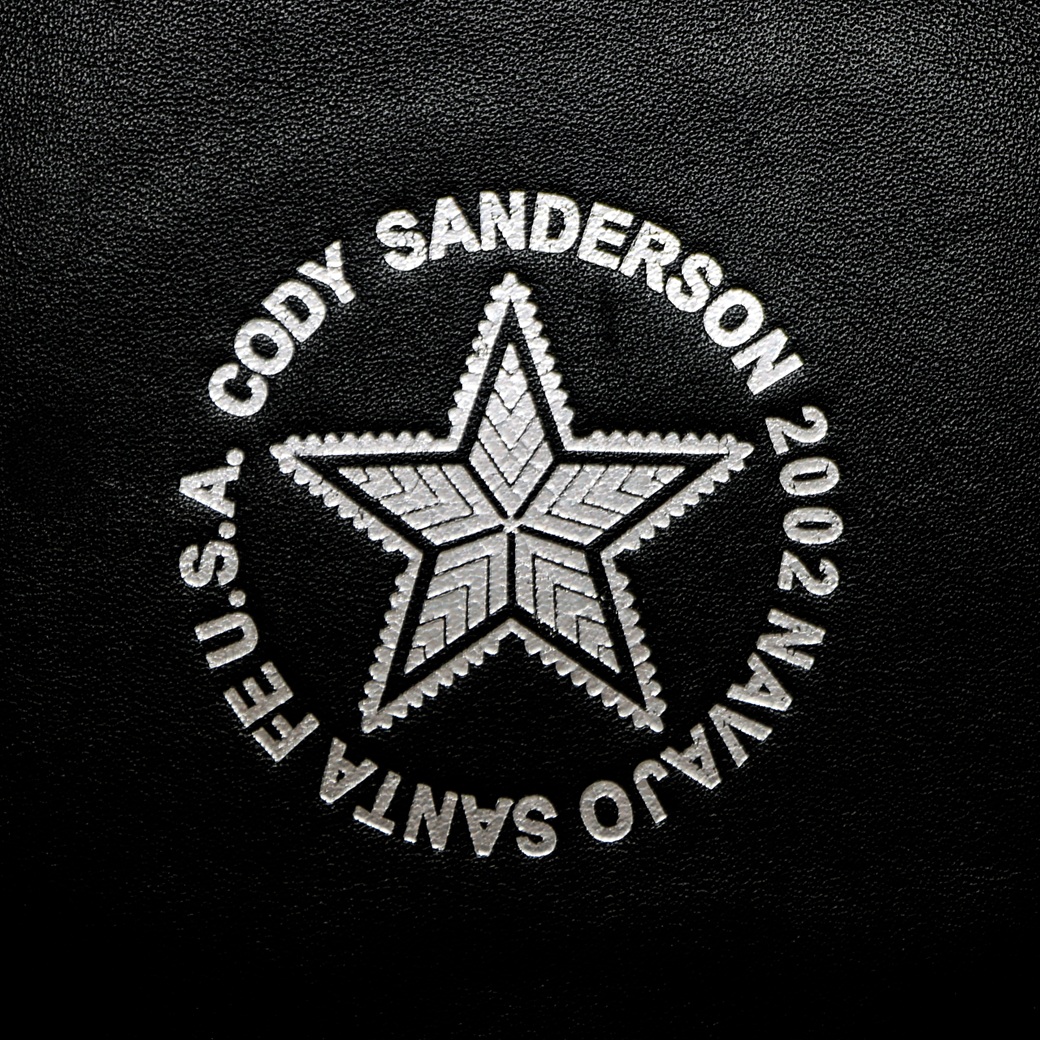 【GIFT WITH PURCHASE ONLINE】LEATHER PRINTED LOGO TRAY - BLACK