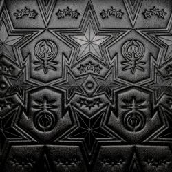 【GIFT WITH PURCHASE ONLINE】LEATHER PRINTED LOGO TRAY - BLACK