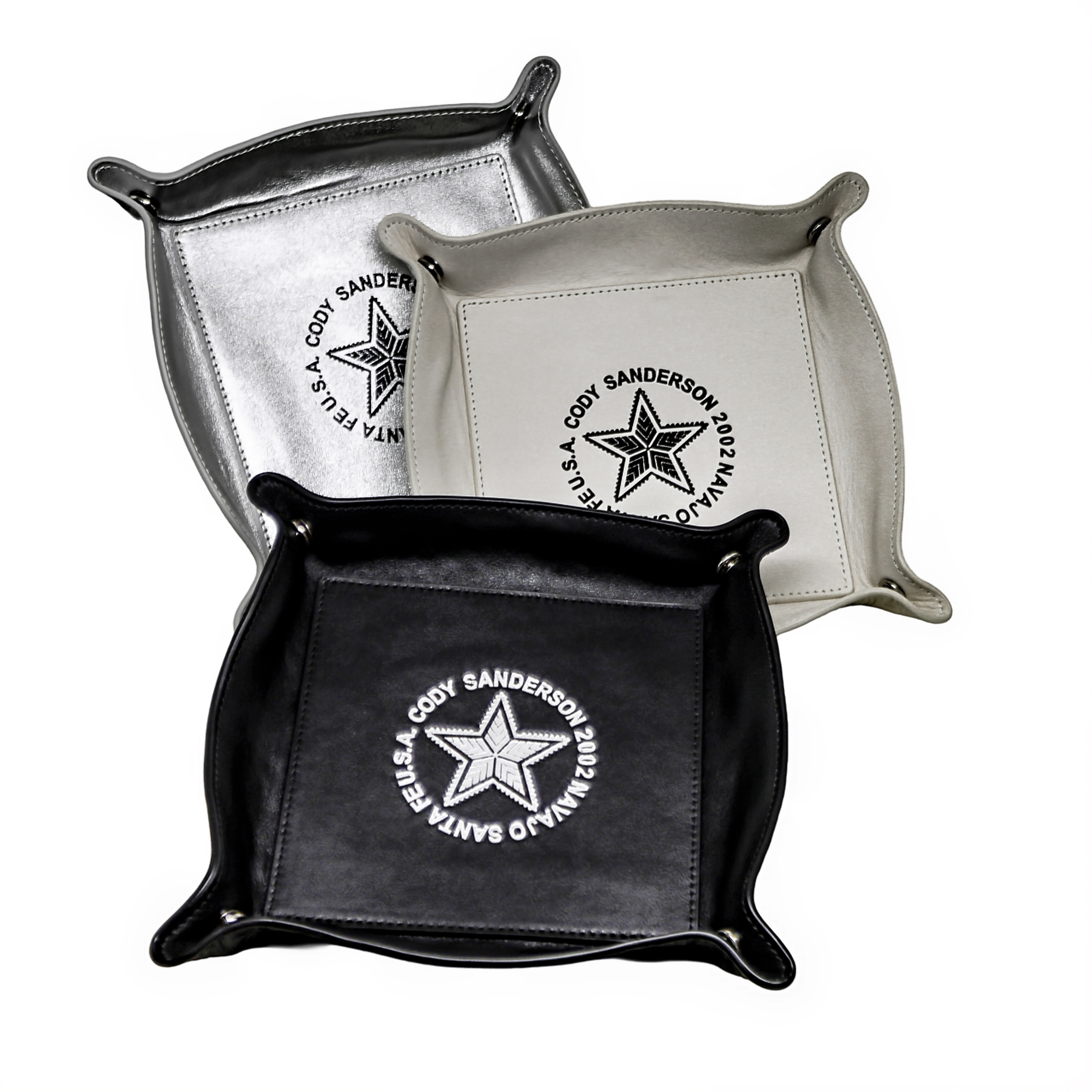 【GIFT WITH PURCHASE ONLINE】LEATHER PRINTED LOGO TRAY - BLACK