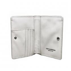 【GIFT WITH PURCHASE ONLINE】LEATHER PRINTED LOGO PASSPORT HOLDER - WHITE
