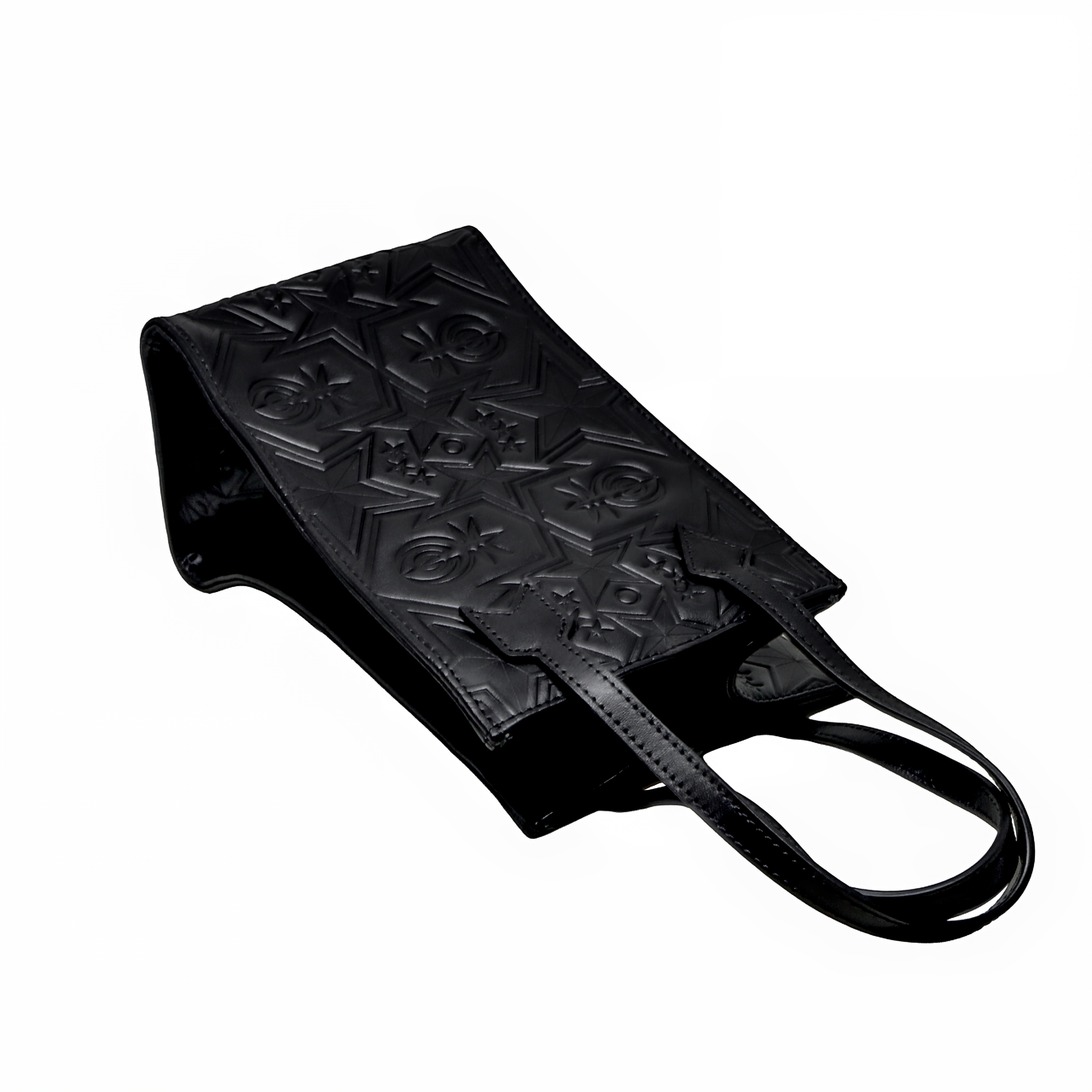 【GIFT WITH PURCHASE ONLINE】LEATHER PRINTED LOGO DRINK BAG - BLACK