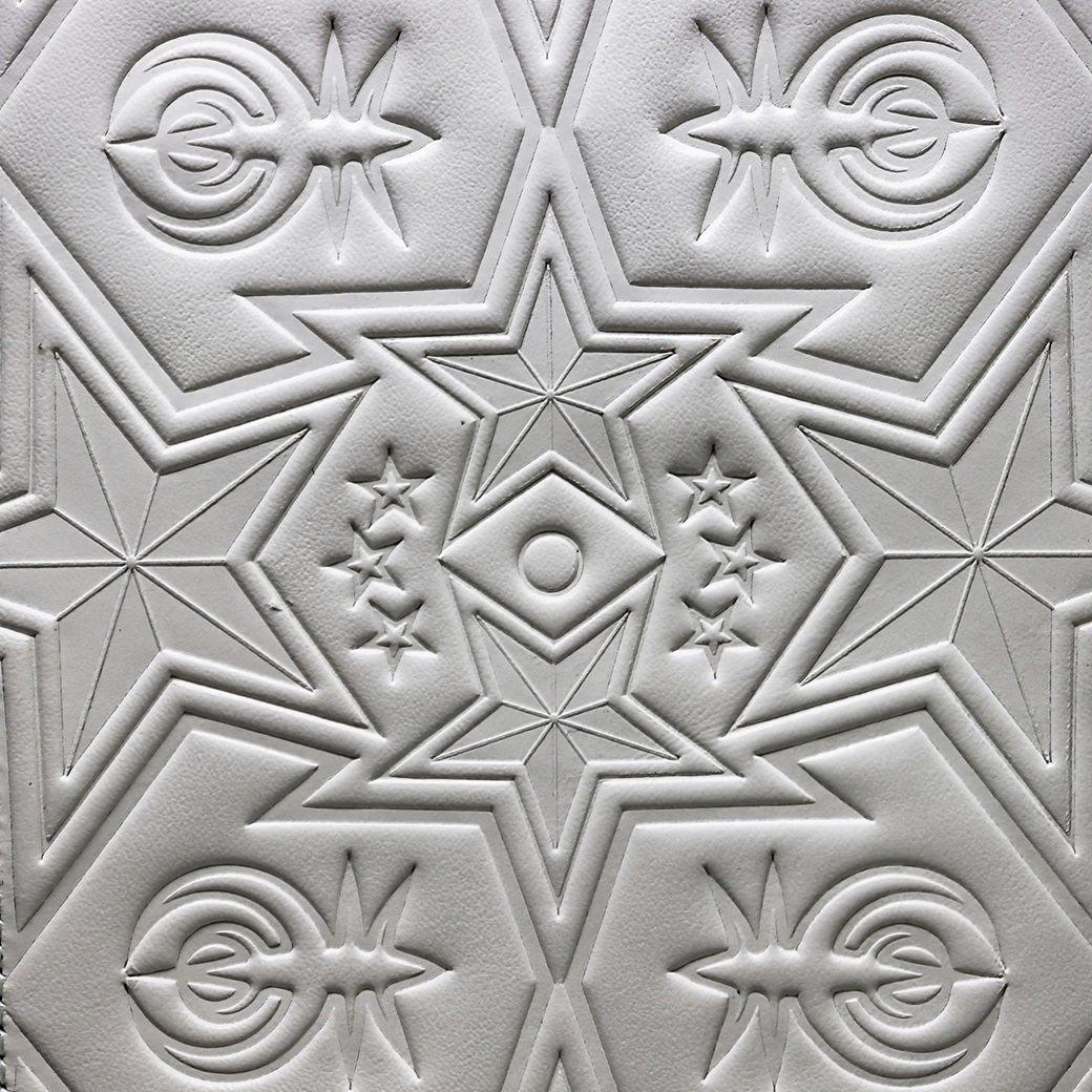 【GIFT WITH PURCHASE ONLINE】LEATHER PRINTED LOGO DRINK BAG - WHITE