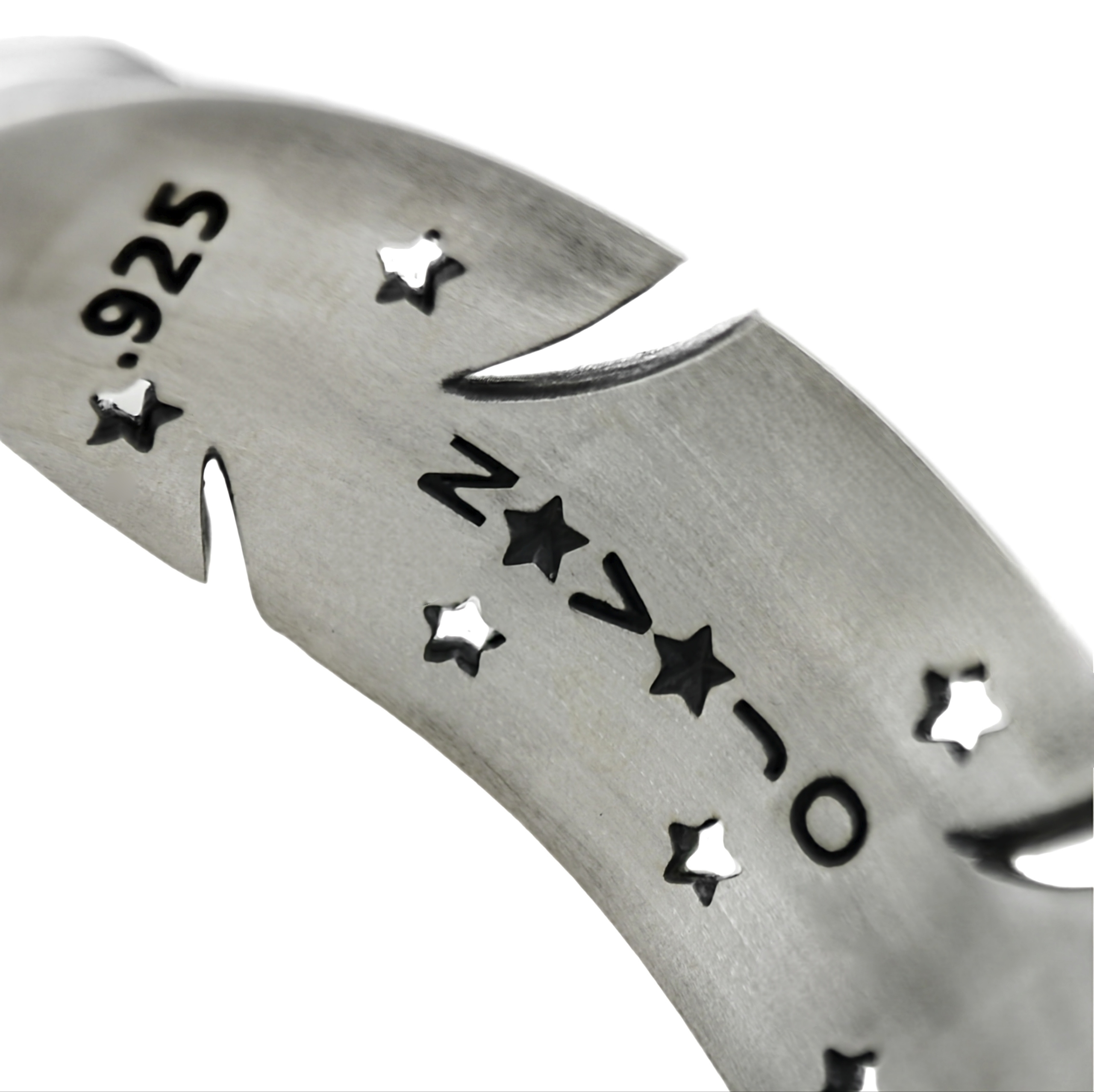 HEAVY CS NAVAJO SHERIFF STAR ARROW FEATHER CUFF - STARRY